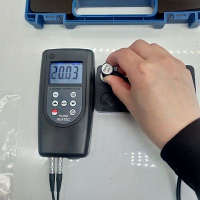 indicador de grueso ultrasónico de pared de 400m m Bluetooth para el vidrio y el plástico del metal
